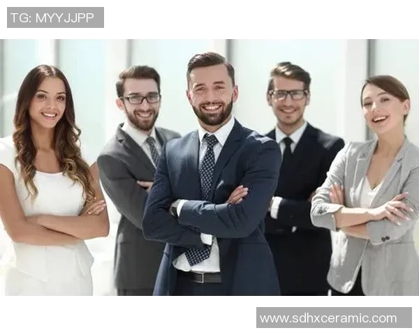 武汉排球队团队协作引发热议球员间默契与配合的争议探讨